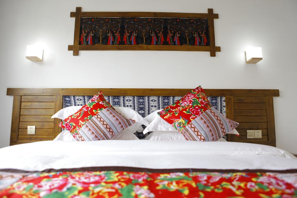 Zhangjiajie Yueranju Hostel エクステリア 写真