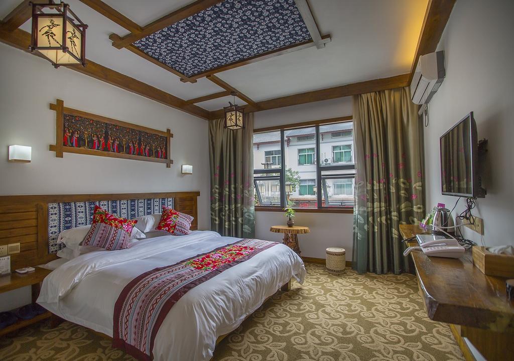 Zhangjiajie Yueranju Hostel エクステリア 写真