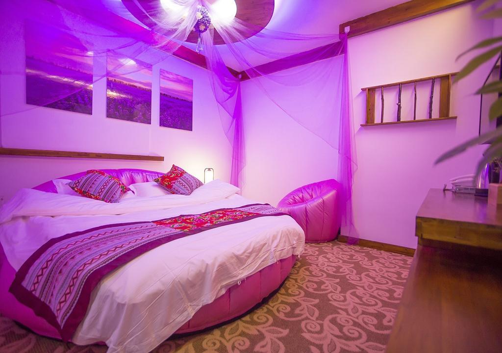 Zhangjiajie Yueranju Hostel エクステリア 写真