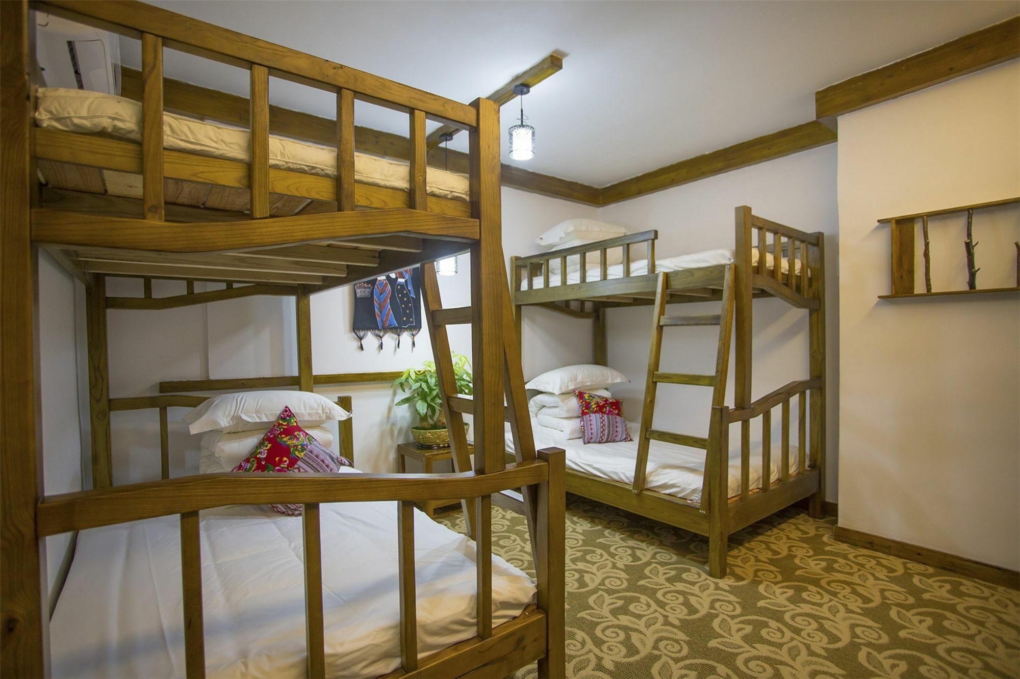 Zhangjiajie Yueranju Hostel エクステリア 写真